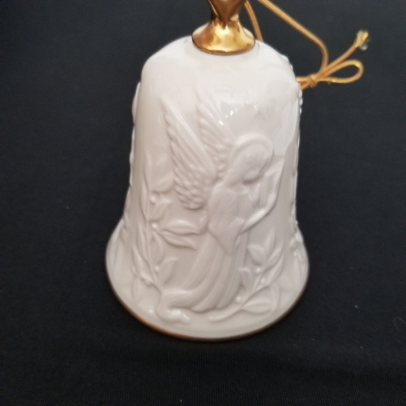Vintage 1985 Lenox Christmas Bell Angel Ornament 24kt Gold Trim Orginal Box - Picture 6 of 11